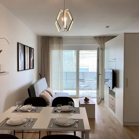 Reload By Bestchoice - Parking - Self Check-in Apartament *