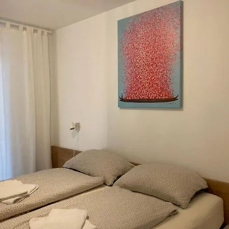 Reload By Bestchoice - Parking - Self Check-in גראץ